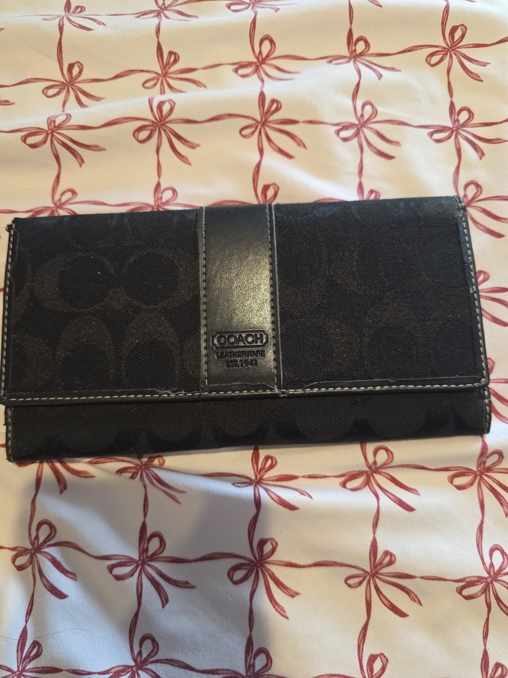 COACH Black Signature Tri-Fold Wallet